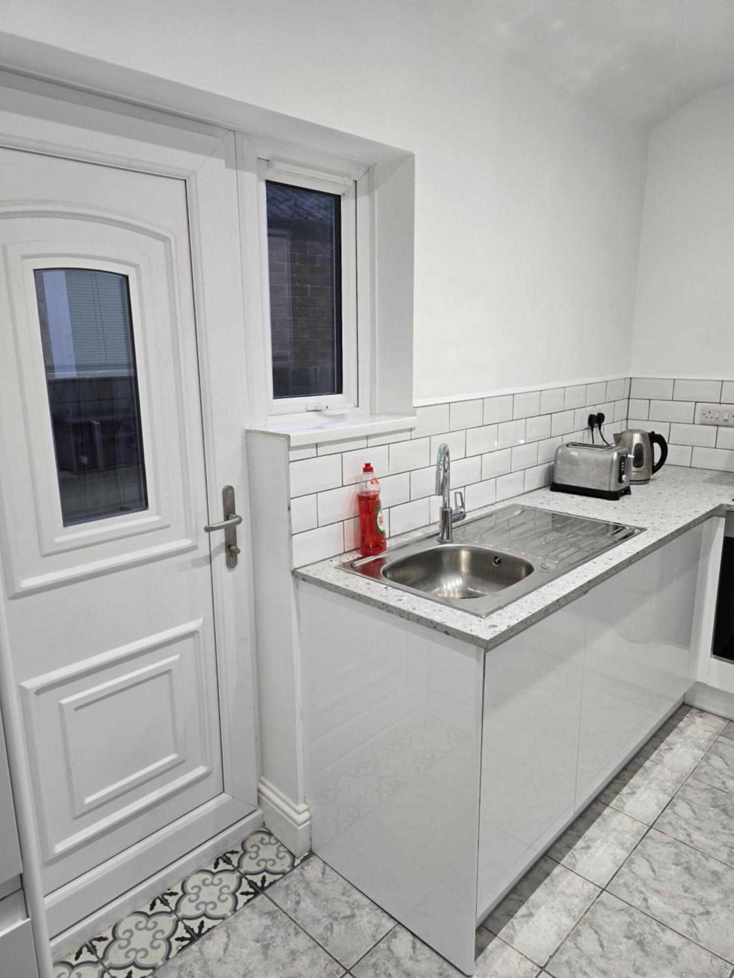 Realwood Homes Nottingham Ngoại thất bức ảnh